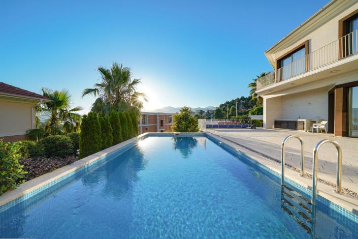 Image No.9-Villa de 4 chambres à vendre à Tivat