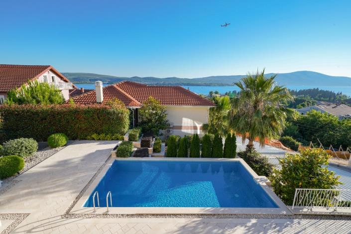 Image No.12-Villa de 4 chambres à vendre à Tivat