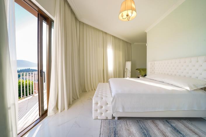 Image No.26-Villa de 4 chambres à vendre à Tivat