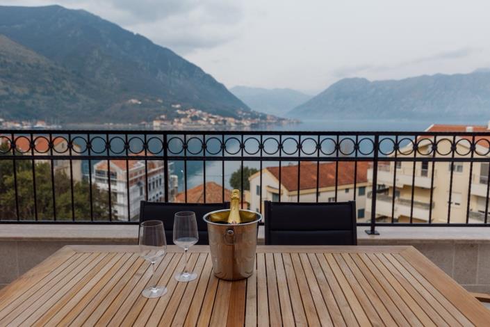 Image No.4-Appartement de 3 chambres à vendre à Dobrota