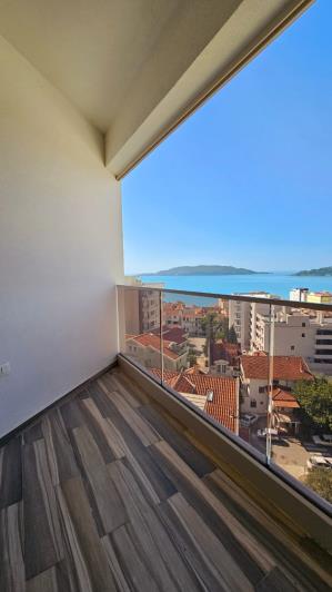 Image No.2-Appartement de 2 chambres à vendre à Budva