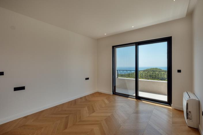 Image No.16-5 Bed Villa for sale