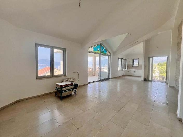 Image No.13-Maison de 2 chambres à vendre à Tivat