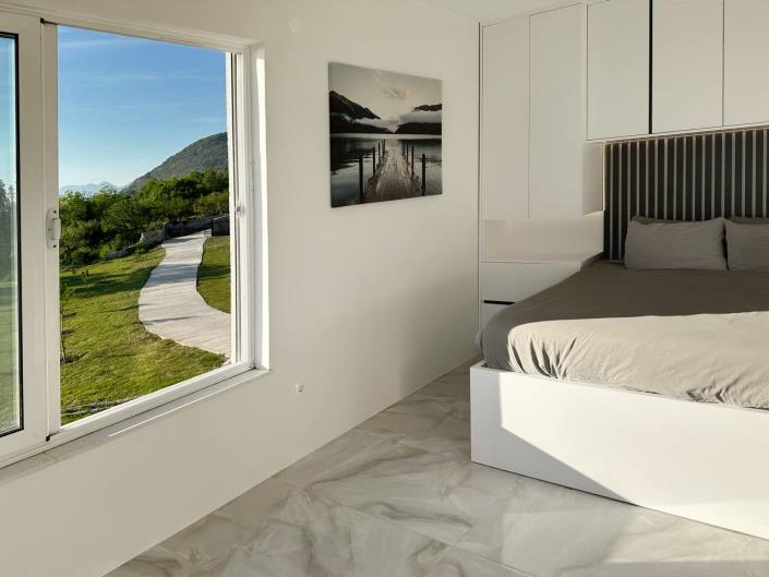 Image No.5-3 Bed House for sale