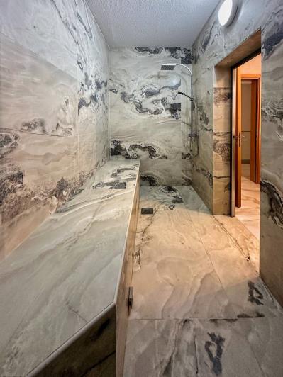 Image No.11-3 Bed House for sale