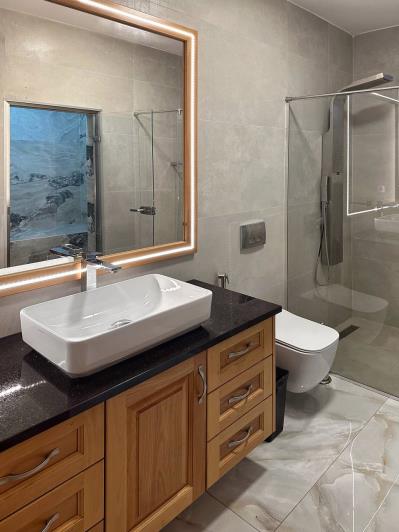 Image No.15-3 Bed House for sale