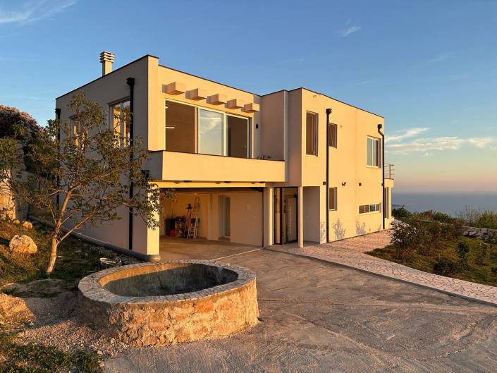 Image No.40-3 Bed House for sale