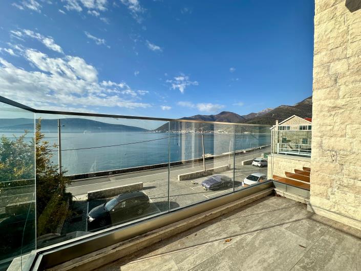 Image No.3-Appartement de 2 chambres à vendre à Donja Lastva