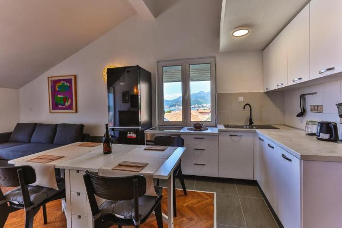 Image No.3-Appartement de 2 chambres à vendre à Sveti Stefan