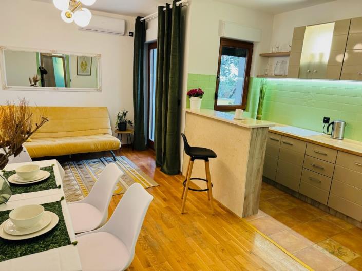 Image No.9-3 Bed Apartment for sale