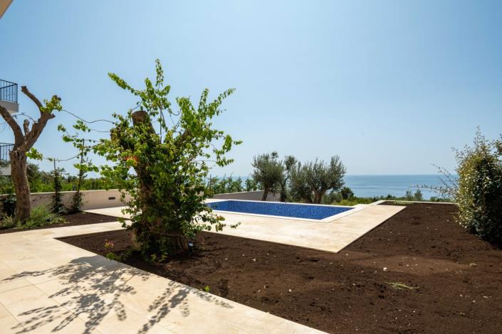 Image No.11-Maison de 4 chambres à vendre à Budva