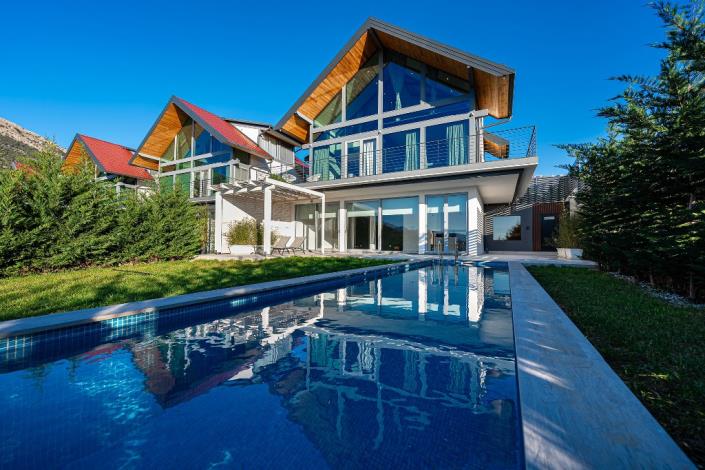 Image No.1-2 Bed House/Villa for sale