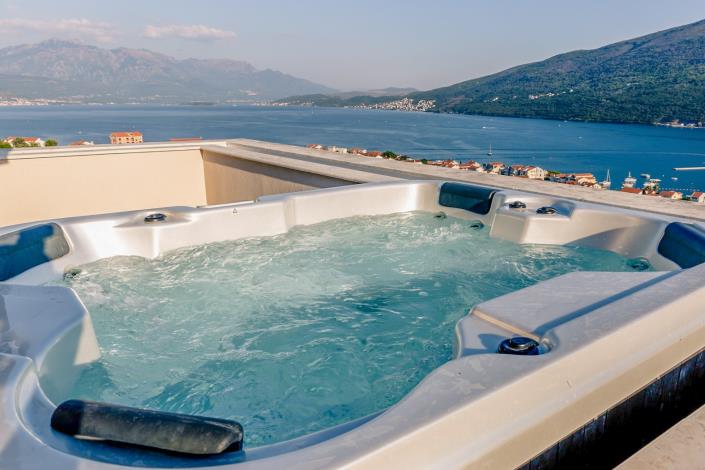 Image No.3-Appartement de 3 chambres à vendre à Herceg Novi