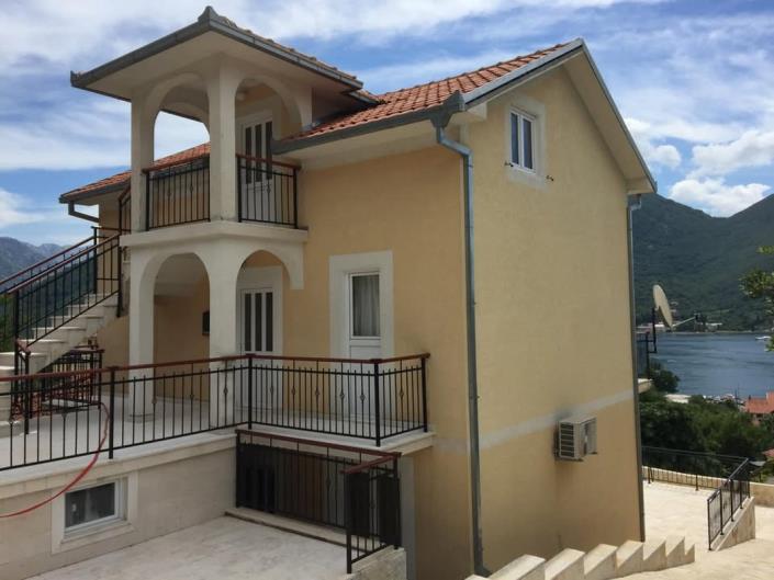 Image No.5-Maison de 5 chambres à vendre à Herceg Novi