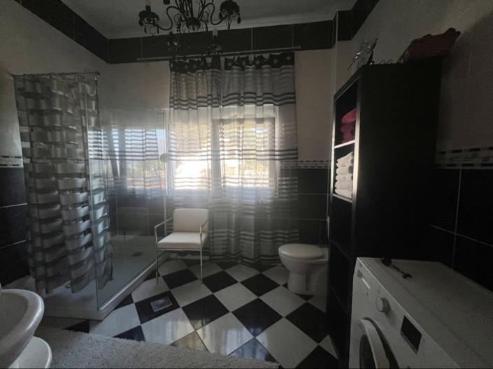 Image No.22-Maison de 4 chambres à vendre à Bar