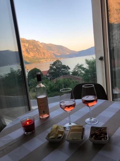 Image No.3-Appartement de 1 chambre à vendre à Kotor