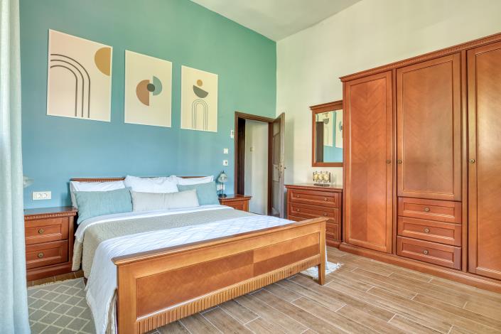 Image No.18-2 Bed Apartment for sale