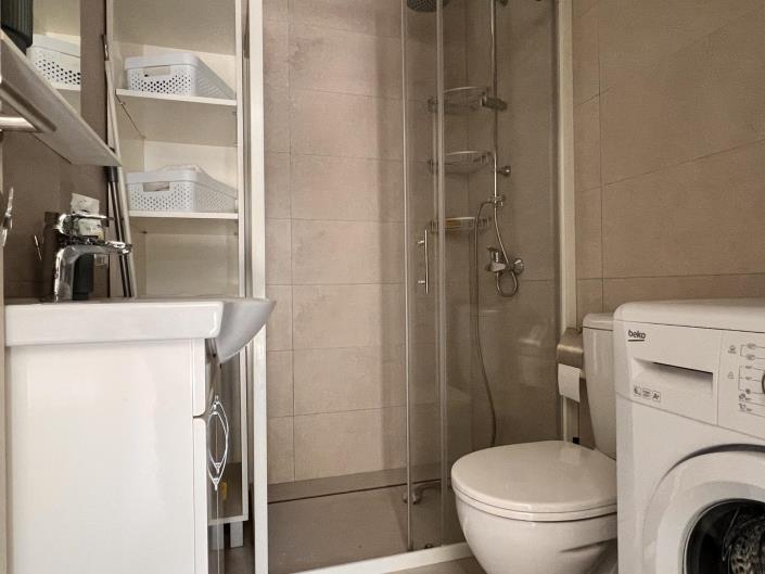 Image No.7-Apartment for sale