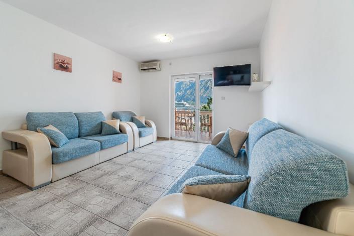 Image No.10-Appartement de 1 chambre à vendre à Prcanj