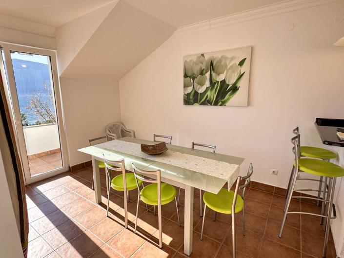 Image No.6-Appartement de 2 chambres à vendre à Kotor