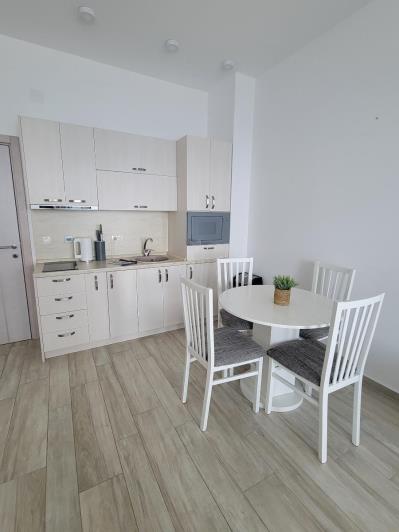 Image No.5-Appartement de 2 chambres à vendre à Dobre Vode