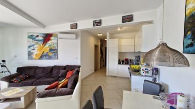 14177-Apartment-with-excellent-views-Morinj--12-