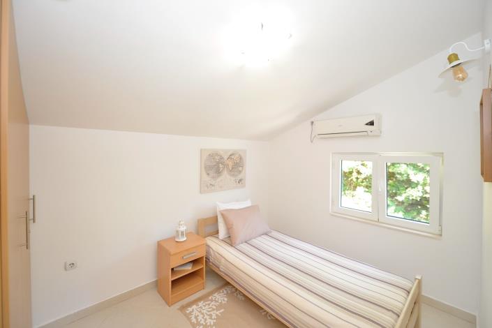 Image No.8-Appartement de 2 chambres à vendre à Kotor