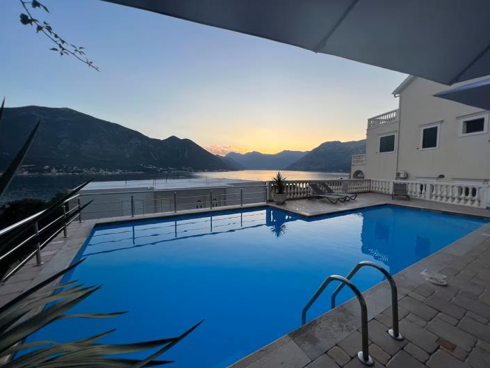 Image No.17-2 Bed Apartment for sale