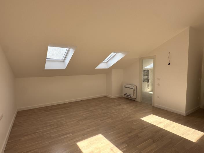 Image No.26-2 Bed Apartment for sale