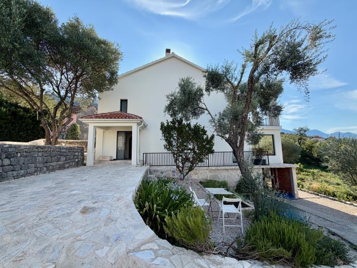 Image No.24-4 Bed House/Villa for sale