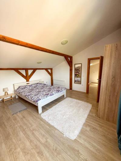 Image No.7-3 Bed Apartment for sale