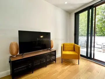 14188_modern_apartment_in_tivat_15-jpeg