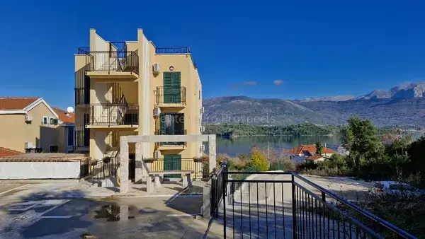 Image No.15-3 Bed Apartment for sale