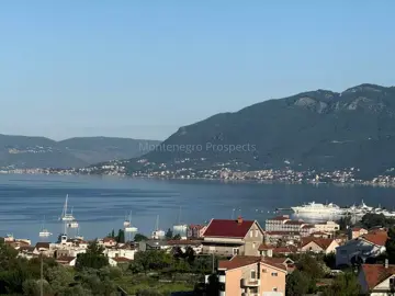 modern_three-bedroom_apartment_with_panoramic_sea_views_tivat_13659_3-jpg