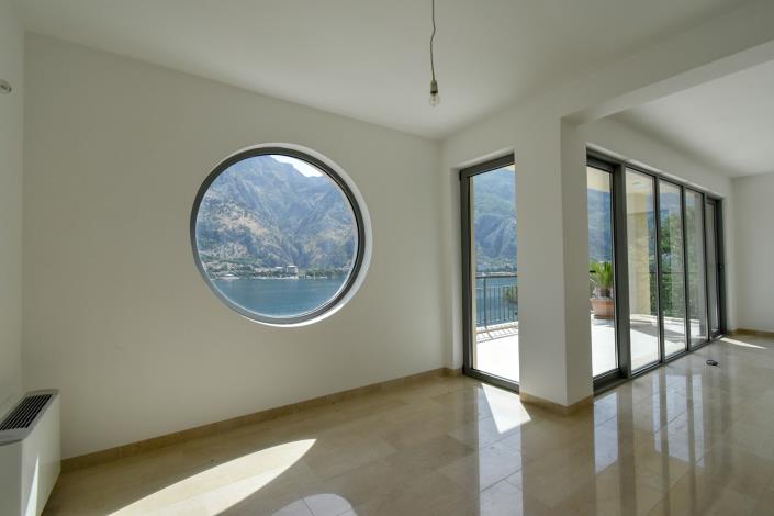 Image No.8-Appartement de 2 chambres à vendre à Kotor