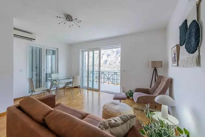 Image No.4-Appartement de 2 chambres à vendre à Prcanj