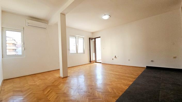 Image No.2-Appartement de 1 chambre à vendre à Budva