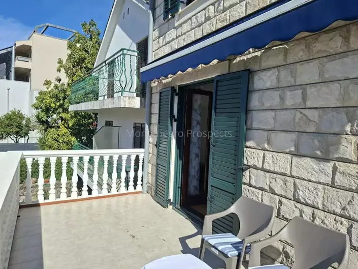 Image No.2-5 Bed House for sale