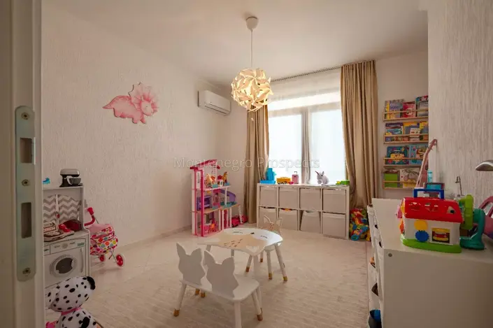Image No.5-5 Bed Villa for sale