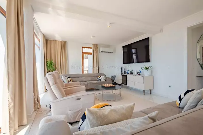 Image No.21-5 Bed Villa for sale