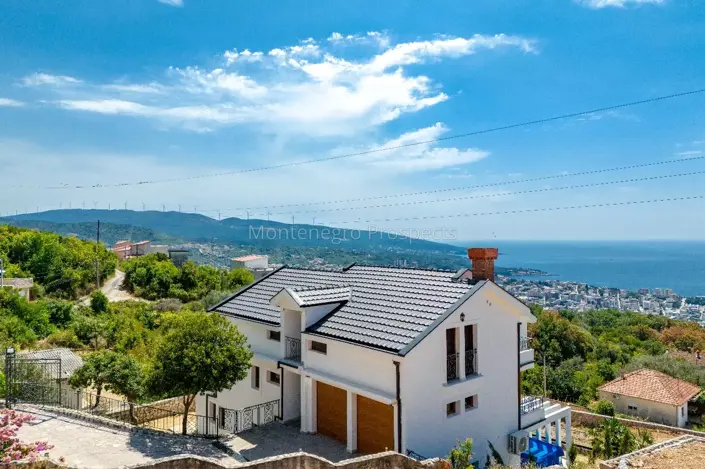 Image No.29-5 Bed Villa for sale