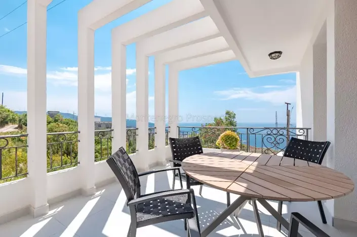 Image No.46-5 Bed Villa for sale