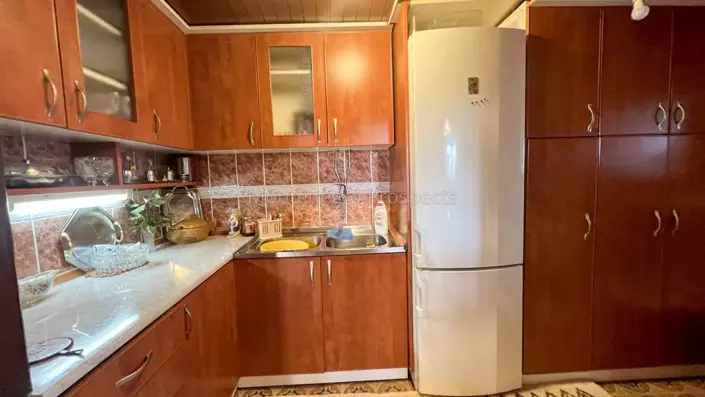 Image No.4-2 Bed House for sale