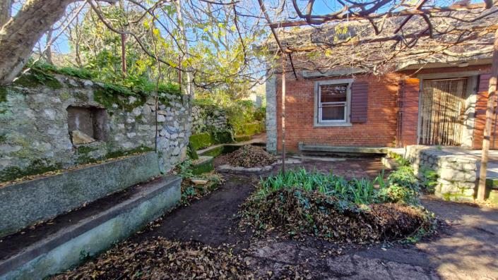 Image No.5-3 Bed House for sale