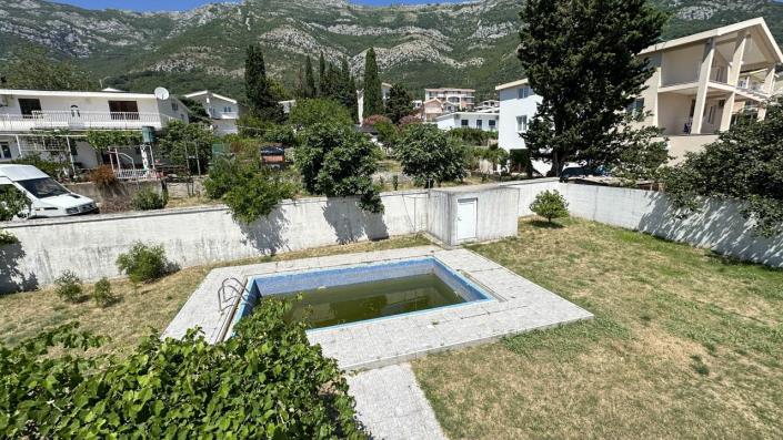 Image No.2-5 Bed House for sale