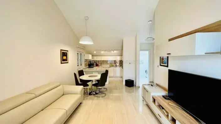 Image No.11-1 Bed Apartment for sale