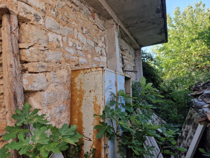 Image No.2-House for sale