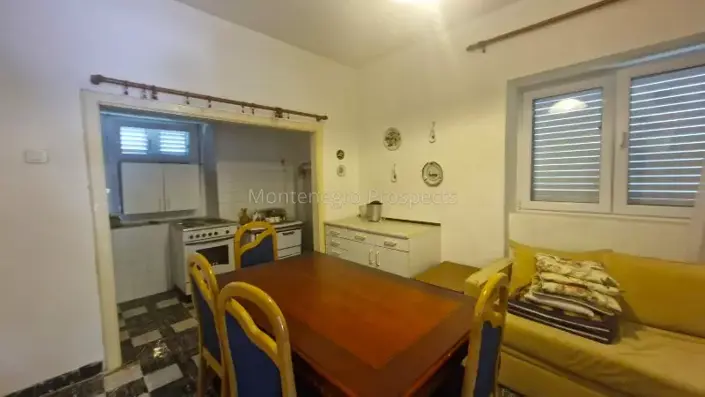 Image No.9-2 Bed House for sale