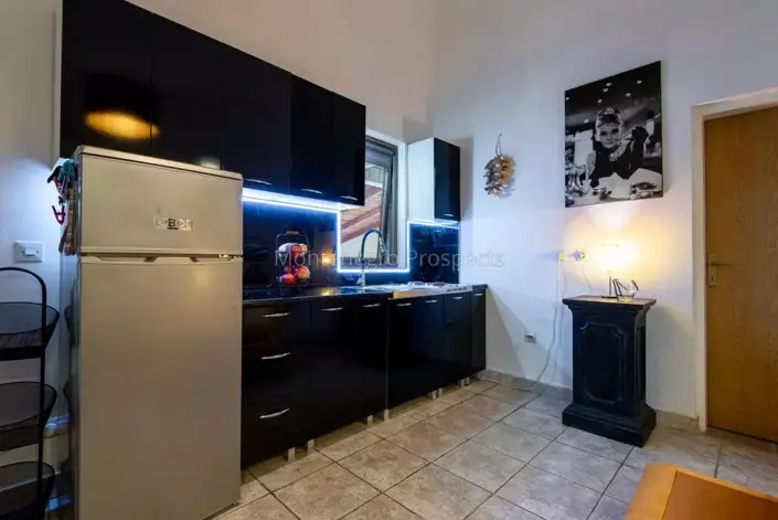 Image No.6-House for sale