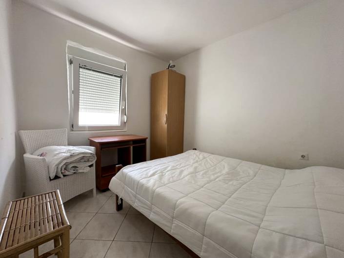 Image No.7-6 Bed House for sale